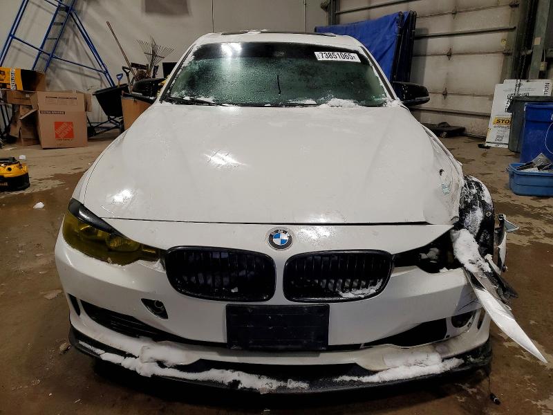 73851065 :رقم المزاد ، WBA3B1C54DF461397 vin ، 2013 Bmw 320 مزاد بيع
