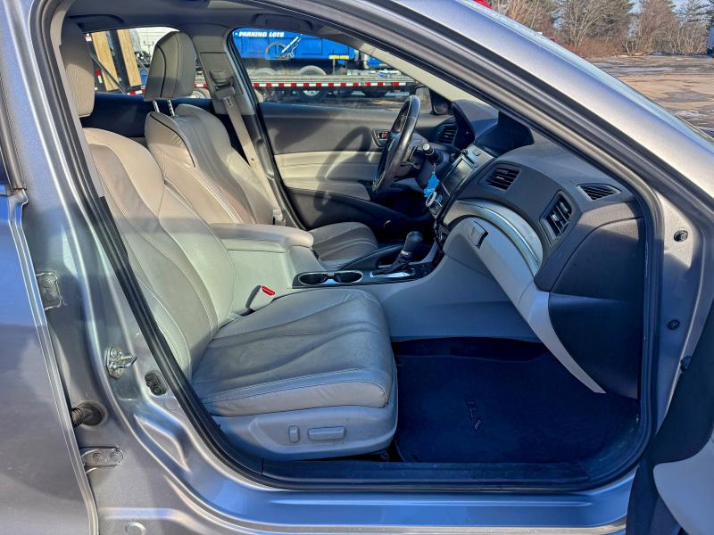 72281815 :رقم المزاد ، 19UDE2F7XLA000395 vin ، 2020 Acura Ilx Premiu مزاد بيع