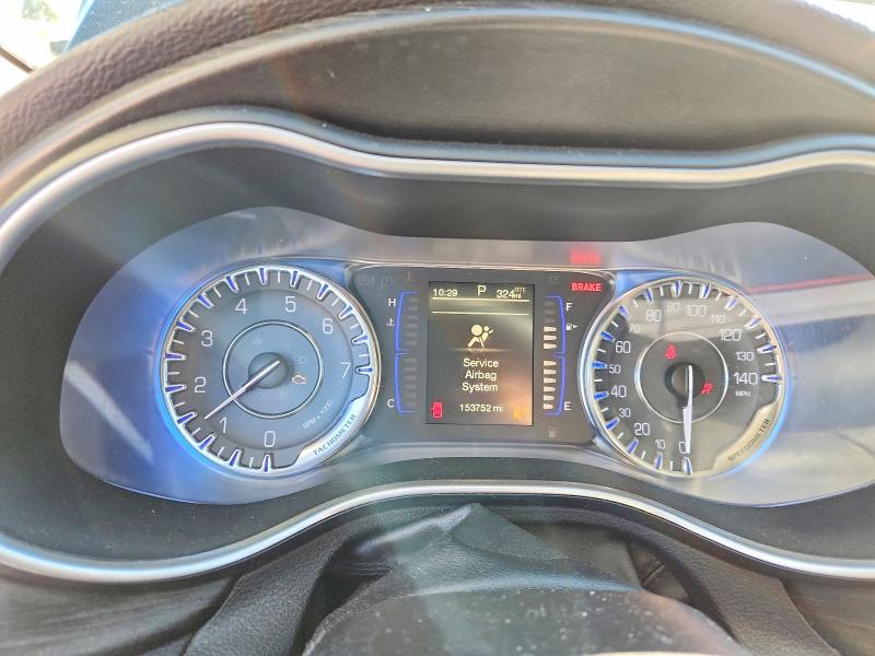 2015 Chrysler 200 მანქანა იყიდება აუქციონზე, vin: 1C3CCCAB9FN652444, აუქციონის ნომერი: 74702065