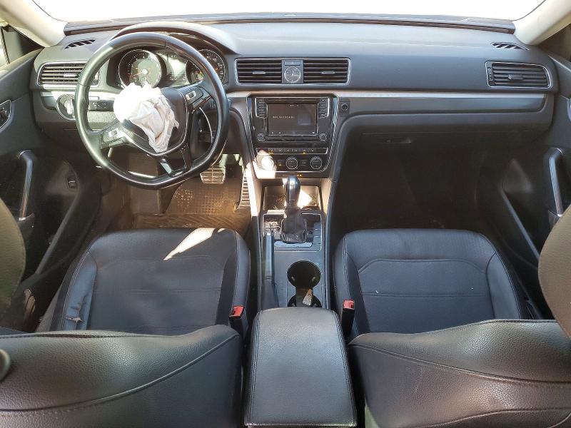 74083115 :رقم المزاد ، 1VWDT7A31HC015687 vin ، 2017 Volkswagen Passat مزاد بيع