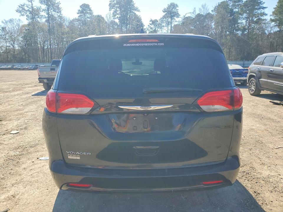 2021 Chrysler Voyager მანქანა იყიდება აუქციონზე, vin: 2C4RC1DG2MR502967, აუქციონის ნომერი: 75244035