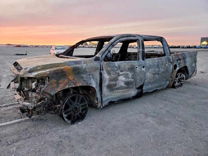 Aukcja sprzedaży 2018 Toyota Tundra, vin: 5TFEM5F18JX129233, numer aukcji: 74201735