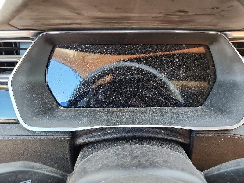 72696855 :رقم المزاد ، 5YJSA1S13FF100329 vin ، 2015 Tesla Model S 90 مزاد بيع