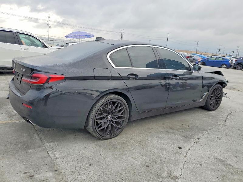 98193115 :رقم المزاد ، WBA13BJ09MCF96154 vin ، 2021 Bmw 530 مزاد بيع