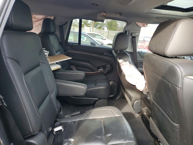 72110305 :رقم المزاد ، 1GNSKBKC1KR183744 vin ، 2019 Chevrolet Tahoe مزاد بيع