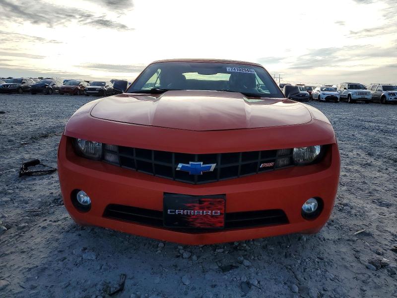 2013 Chevrolet Camaro მანქანა იყიდება აუქციონზე, vin: 2G1FB3D31D9189403, აუქციონის ნომერი: 74102945