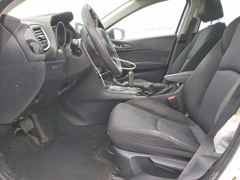 73333995 :رقم المزاد ، 3MZBM1U73FM175677 vin ، 2015 Mazda 3 مزاد بيع