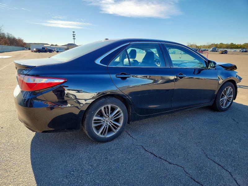 99384735 :رقم المزاد ، 4T1BF1FK2GU553396 vin ، 2016 Toyota Camry مزاد بيع