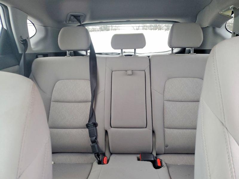 98900175 :رقم المزاد ، KM8J3CA44JU671417 vin ، 2018 Hyundai Tucson مزاد بيع