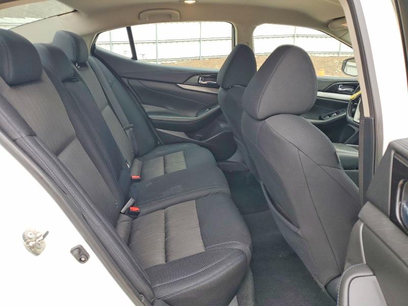Продаж на аукціоні авто 2018 Nissan Maxima, vin: 1N4AA6AP7JC410090, номер лоту: 73076285