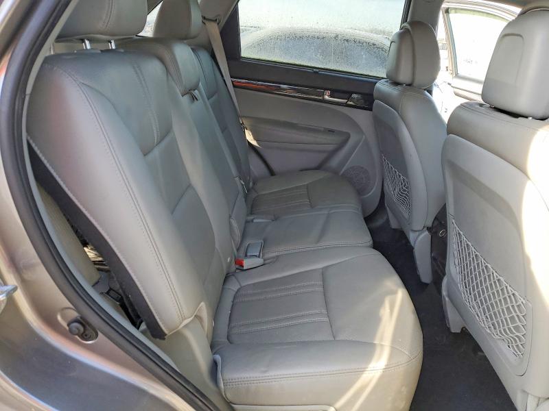 2014 Kia Sorento მანქანა იყიდება აუქციონზე, vin: 5XYKT4A67EG492800, აუქციონის ნომერი: 73967475