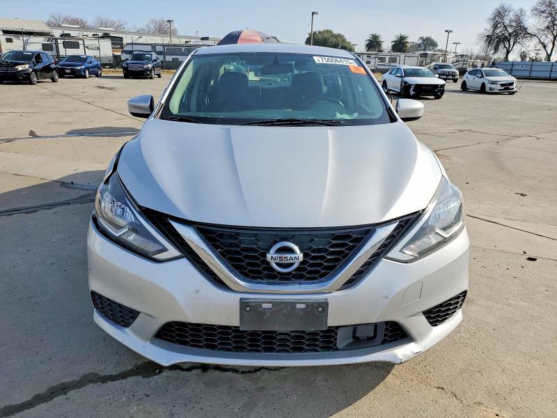 75006415 :رقم المزاد ، 3N1AB7AP0JY256846 vin ، 2018 Niss Sentra مزاد بيع