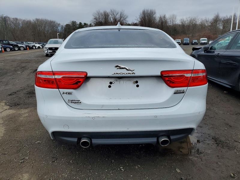 73466805 :رقم المزاد ، SAJAN4EV3JCP17768 vin ، 2018 Jaguar Xe Portfol مزاد بيع