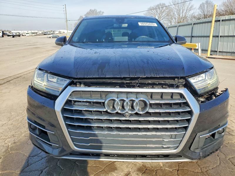 Продаж на аукціоні авто 2017 Audi Q7, vin: WA1LAAF7XHD041397, номер лоту: 98945695