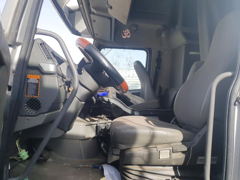 2019 Volvo Vn მანქანა იყიდება აუქციონზე, vin: 4V4NC9TH4KN217788, აუქციონის ნომერი: 55652486