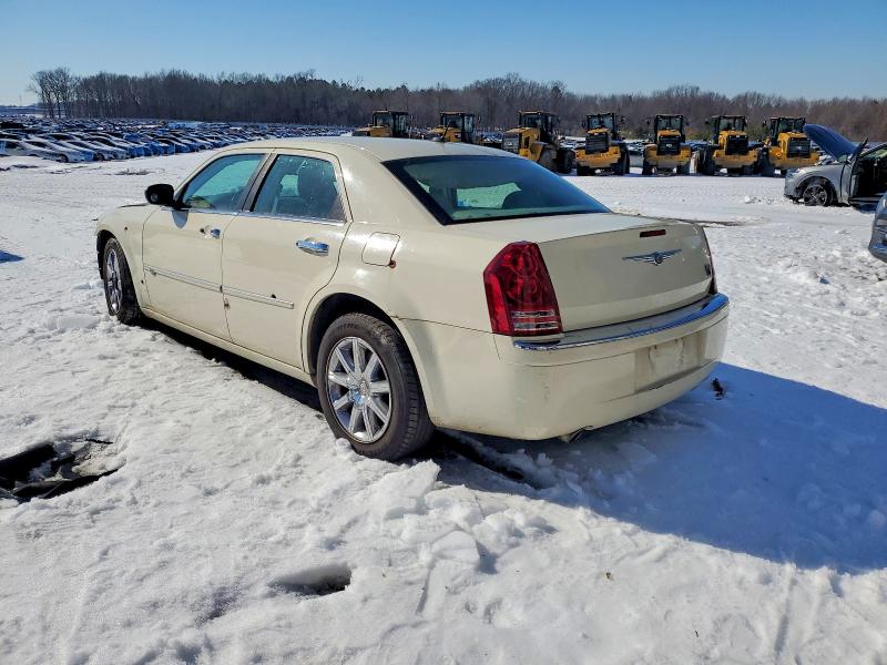 74583655 :رقم المزاد ، 2C3KA63H88H242251 vin ، 2008 Chrysler 300c مزاد بيع
