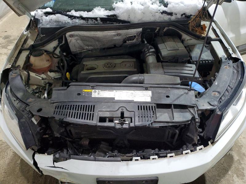 Продажа на аукционе авто 2017 Volkswagen Tiguan, vin: WVGBV7AX9HK045044, номер лота: 74104165