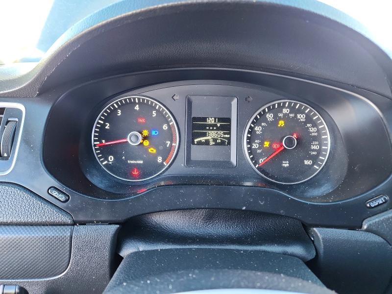 2014 Volkswagen Jetta მანქანა იყიდება აუქციონზე, vin: 3VWB17AJXEM423580, აუქციონის ნომერი: 99019005