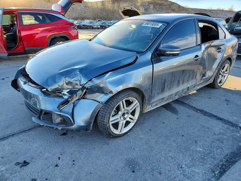 2014 Volkswagen Jetta მანქანა იყიდება აუქციონზე, vin: 3VWB17AJXEM423580, აუქციონის ნომერი: 99019005