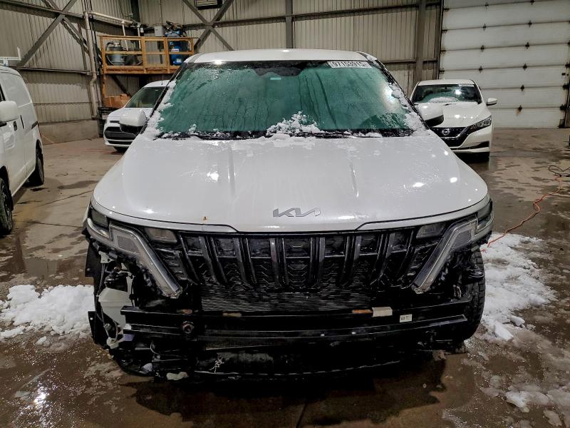 Продаж на аукціоні авто 2023 Kia Carnival, vin: KNDNB5H39P6259251, номер лоту: 97153915