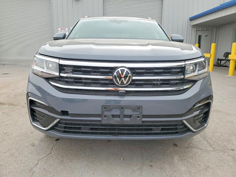99166725 :رقم المزاد ، 1V2FE2CA3NC214979 vin ، 2022 Volkswagen Atlas Cross Sport مزاد بيع