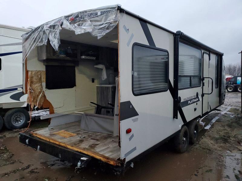 97157315 :رقم المزاد ، 4X4TWDB24LY093977 vin ، 2020 Wildwood Trailer مزاد بيع