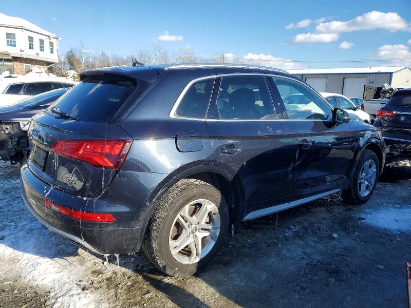 74245365 :رقم المزاد ، WA1BNAFY7J2240272 vin ، 2018 Audi Q5 مزاد بيع