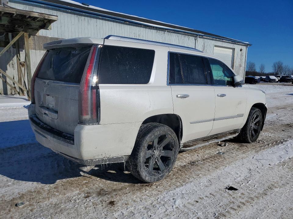 Продажа на аукционе авто 2018 Cadillac Escalade, vin: 1GYS4BKJ0JR271288, номер лота: 74952075