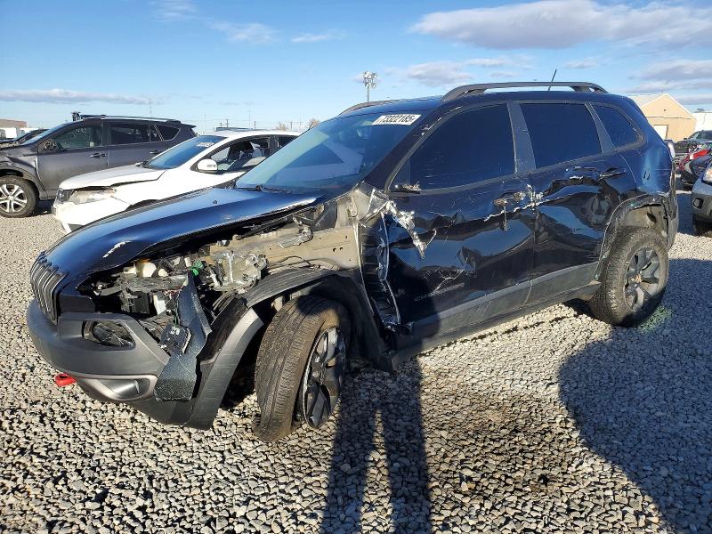 Продаж на аукціоні авто 2015 Jeep Cherokee, vin: 1C4PJMBS3FW693959, номер лоту: 73322185