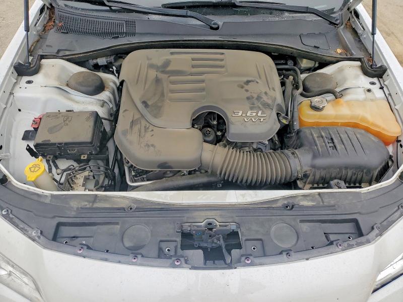 74823055 :رقم المزاد ، 2C3CCAAG4GH106399 vin ، 2016 Chrysler 300 مزاد بيع