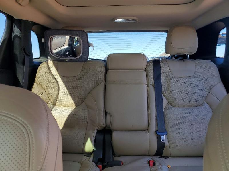 74704945 :رقم المزاد ، 1C4PJMCS9HW500439 vin ، 2017 Jeep Cherokee مزاد بيع