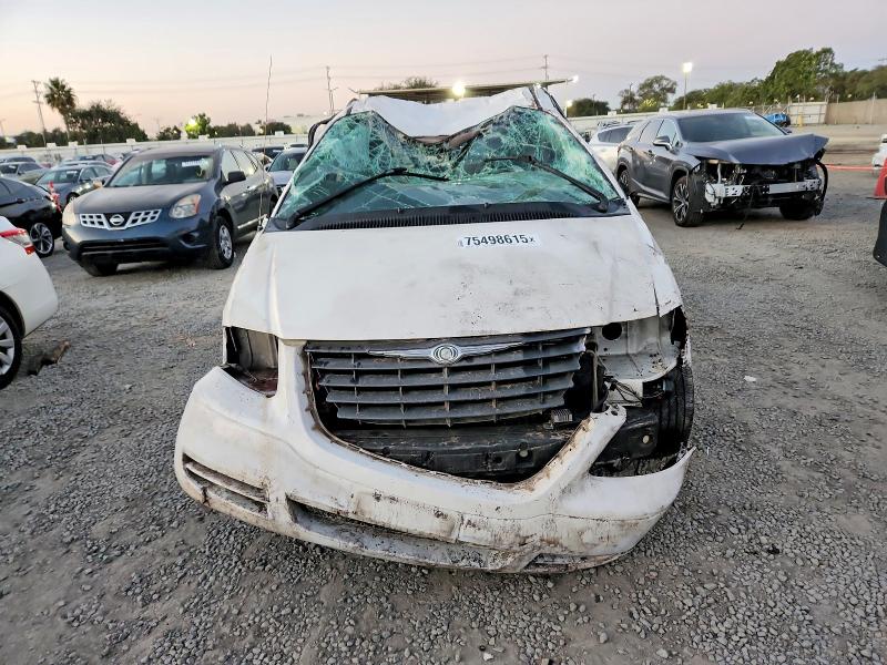 2006 Chrysler Town & Country მანქანა იყიდება აუქციონზე, vin: 1A4GP45R76B584381, აუქციონის ნომერი: 75498615