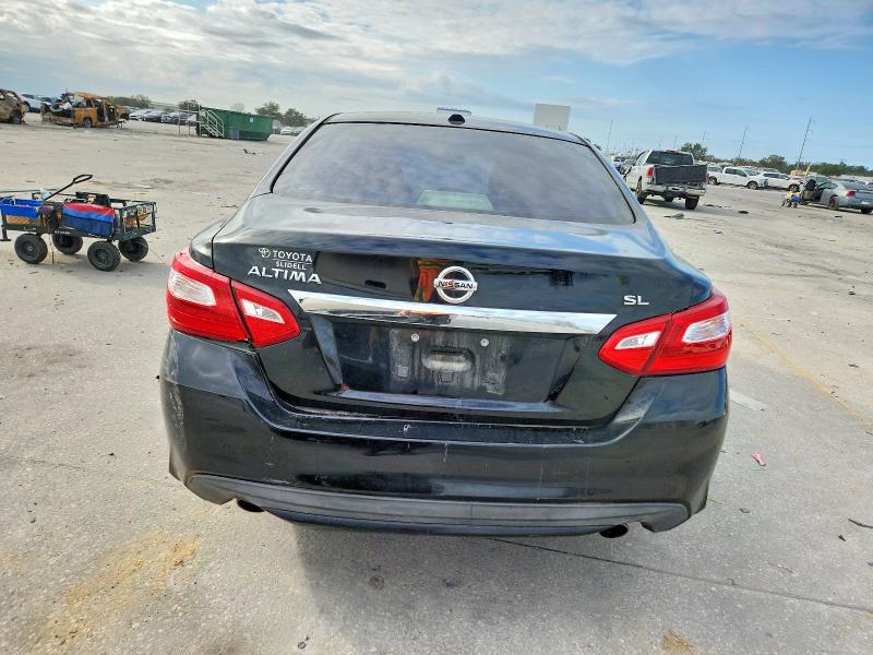 Продажа на аукционе авто 2017 Nissan Altima, vin: 1N4AL3AP8HC124672, номер лота: 57334196
