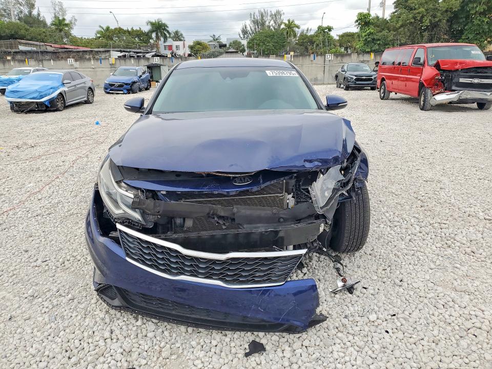 2019 Kia Optima მანქანა იყიდება აუქციონზე, vin: 5XXGT4L33KG319395, აუქციონის ნომერი: 75398795