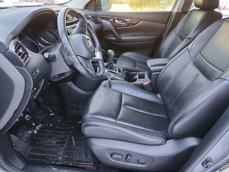 99214745 :رقم المزاد ، JN1BJ1CR1JW287338 vin ، 2018 Nissan Rogue Sport مزاد بيع