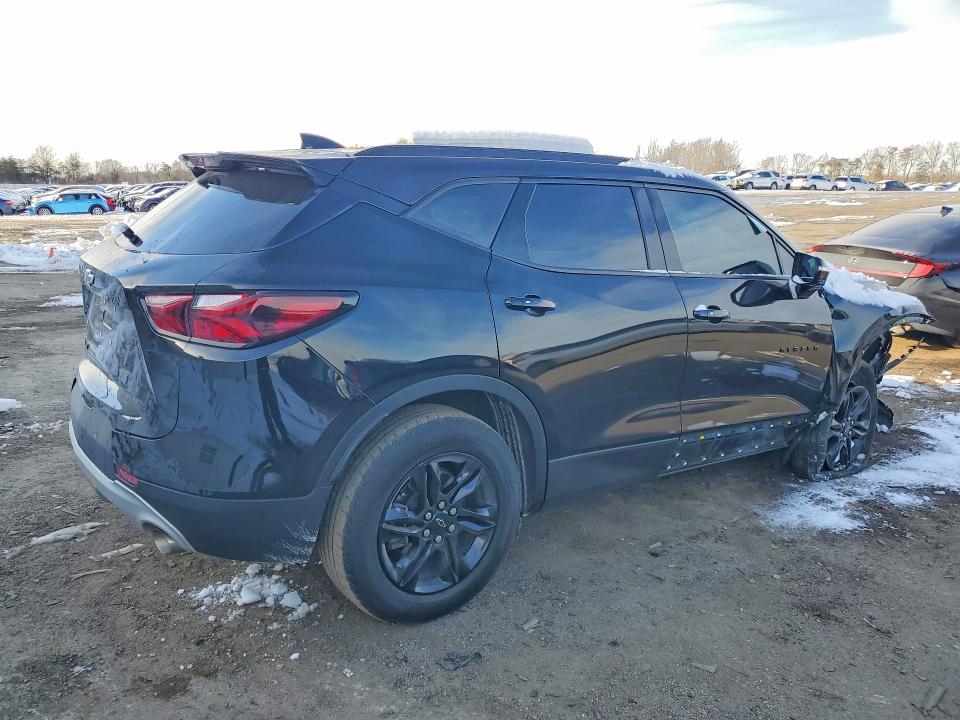 2022 Chevrolet Blazer მანქანა იყიდება აუქციონზე, vin: 3GNKBCR43NS155384, აუქციონის ნომერი: 75558845