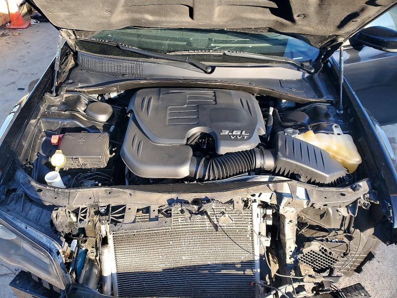 73264485 :رقم المزاد ، 2C3CCABG9MH606472 vin ، 2021 Chrysler 300 مزاد بيع