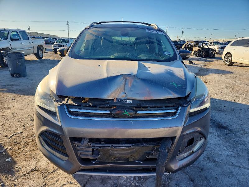 98466675 :رقم المزاد ، 1FMCU0J90EUE25972 vin ، 2014 Ford Escape مزاد بيع