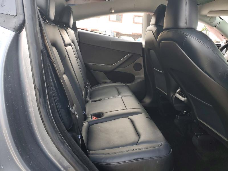 2024 Tesla Model Y მანქანა იყიდება აუქციონზე, vin: 7SAYGDED4RF200687, აუქციონის ნომერი: 72526775