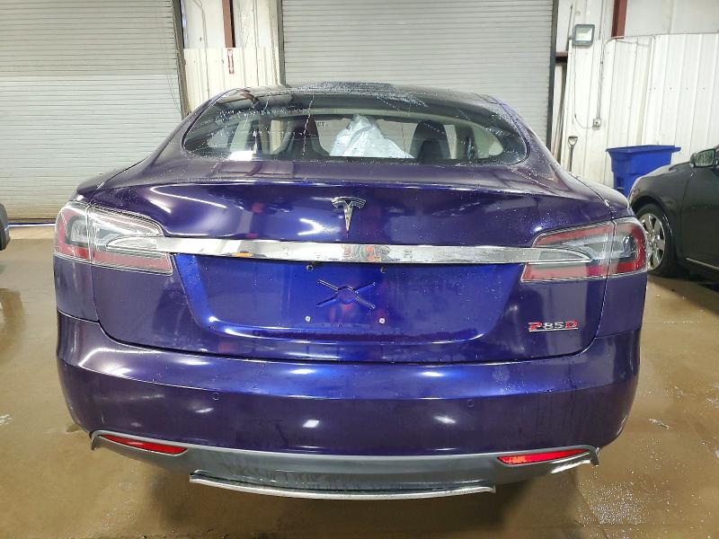 73259305 :رقم المزاد ، 5YJSA1H41FF083208 vin ، 2015 Tesla Model S مزاد بيع