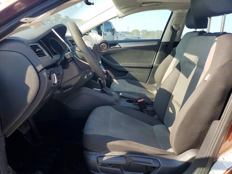 99389015 :رقم المزاد ، 3VW2B7AJ2HM382153 vin ، 2017 Volkswagen Jetta مزاد بيع