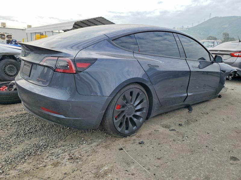 72493815 :رقم المزاد ، 5YJ3E1EC2PF637233 vin ، 2023 Tesla Model 3 مزاد بيع