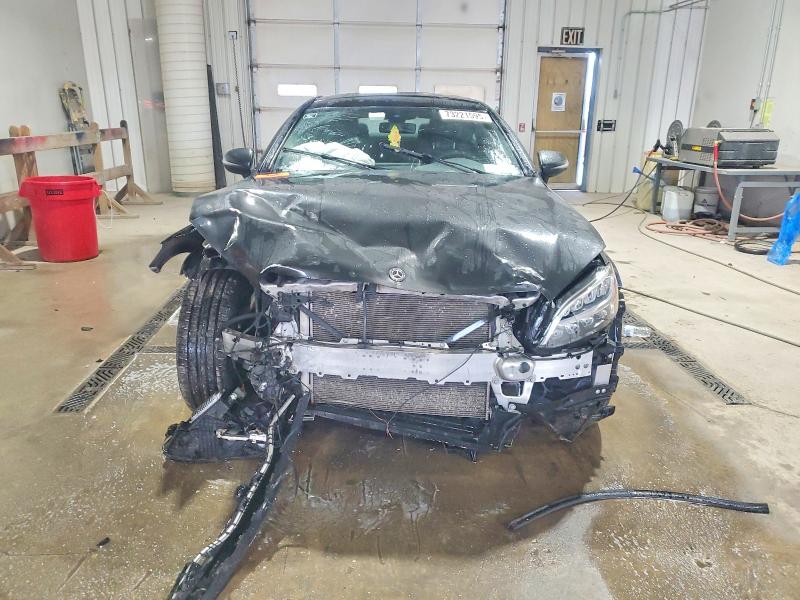 2019 Mercedes-benz C მანქანა იყიდება აუქციონზე, vin: WDDWJ8EB8KF806142, აუქციონის ნომერი: 73221595
