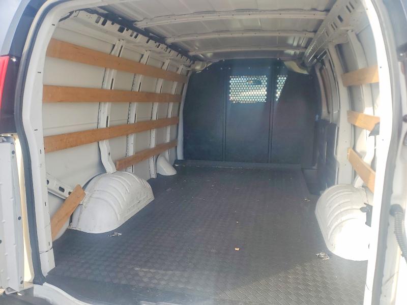 Aukcja sprzedaży 2022 Chevrolet Express G2, vin: 1GCWGAF75N1211776, numer aukcji: 98374955