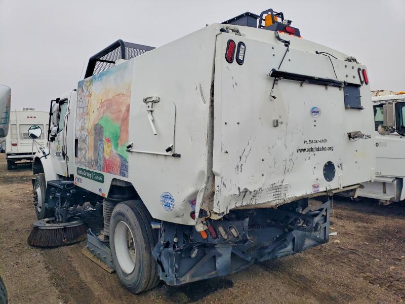 92256755 :رقم المزاد ، 1FVACXFC7RHUT2285 vin ، 2024 Freightliner M2 106 Med مزاد بيع