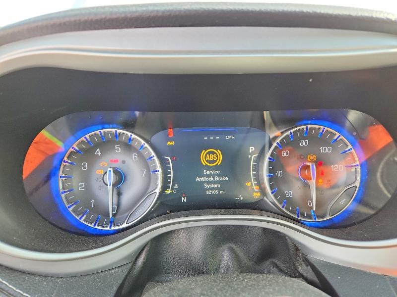 98546775 :رقم المزاد ، 2C4RC3BG9MR564347 vin ، 2021 Chrysler Pacifica مزاد بيع