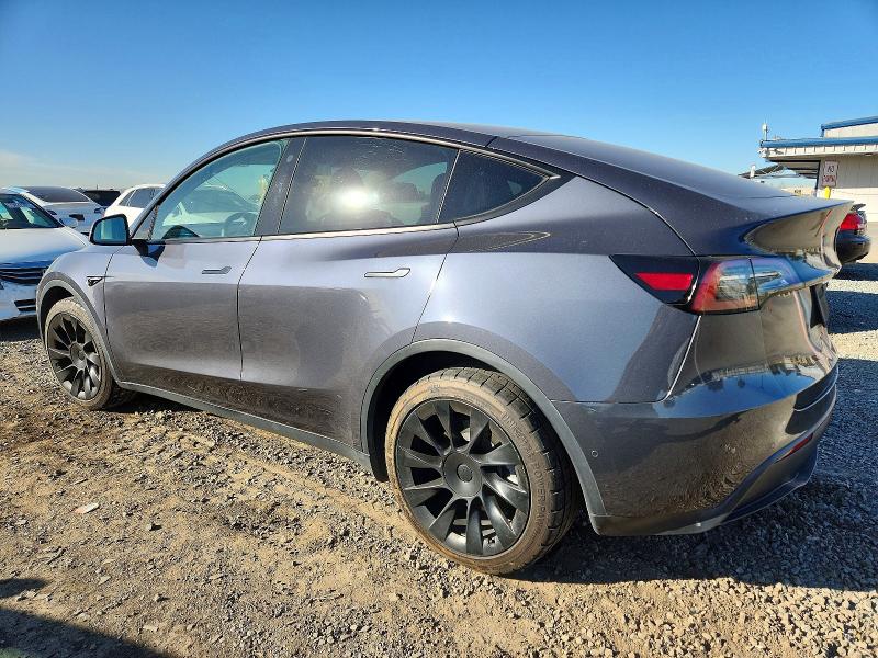 75251615 :رقم المزاد ، 7SAYGDEE5NF386114 vin ، 2022 Tesla Model Y مزاد بيع