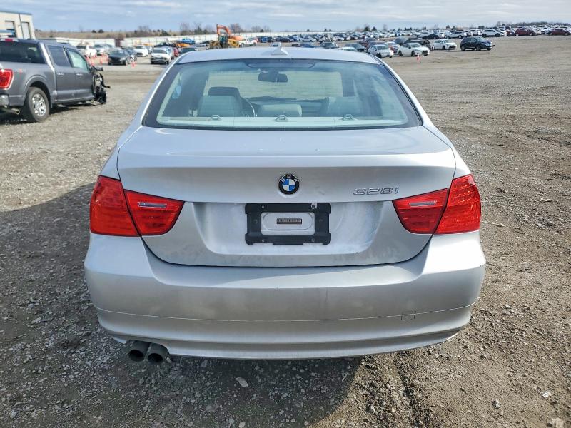 Продажа на аукционе авто 2011 Bmw 328, vin: WBAPH7G50BNN03337, номер лота: 98725125