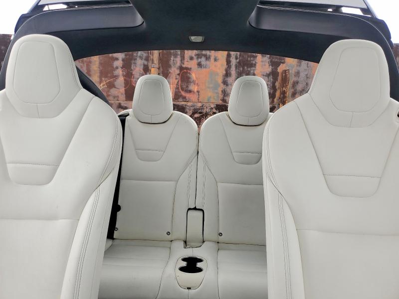 2017 Tesla Model X მანქანა იყიდება აუქციონზე, vin: 5YJXCBE24HF059643, აუქციონის ნომერი: 74456415