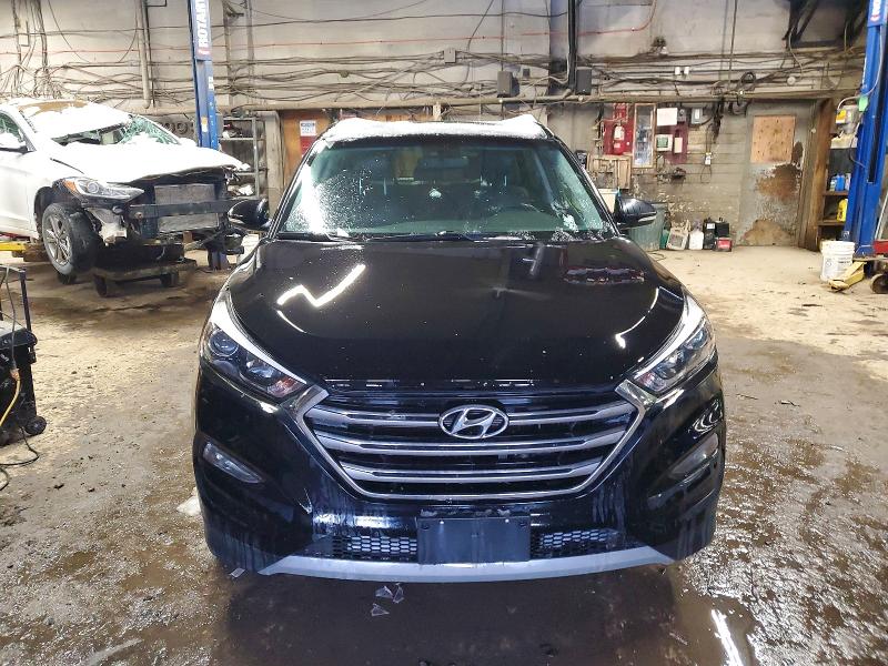 97380465 :رقم المزاد ، KM8J3CA28HU545389 vin ، 2017 Hyundai Tucson مزاد بيع